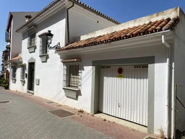 Villa, Ojén, R5132815
