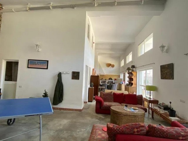 5 Schlafzimmer Villa in Ojén