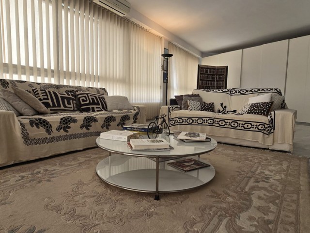 Appartement avec 2 Chambres  à Marbella