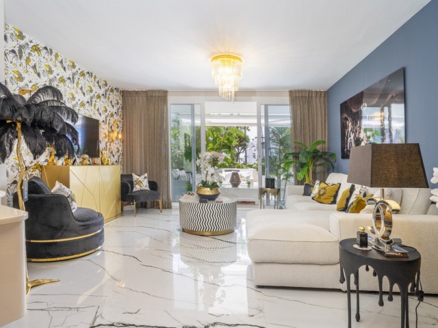 2 Schlafzimmer Apartment in Estepona