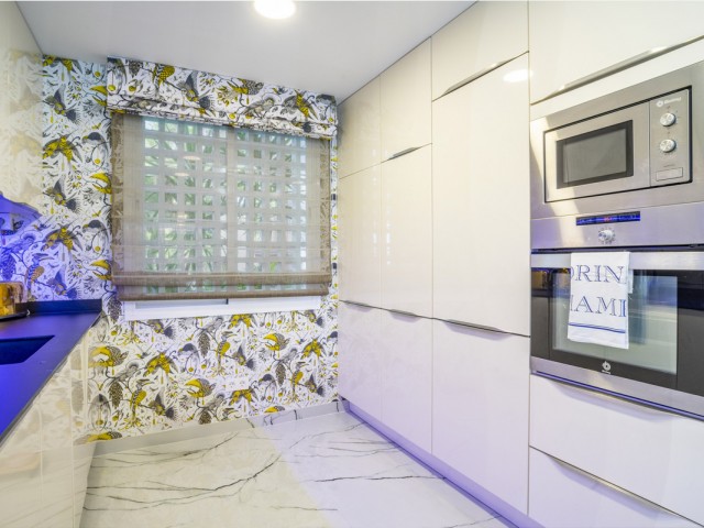 2 Schlafzimmer Apartment in Estepona