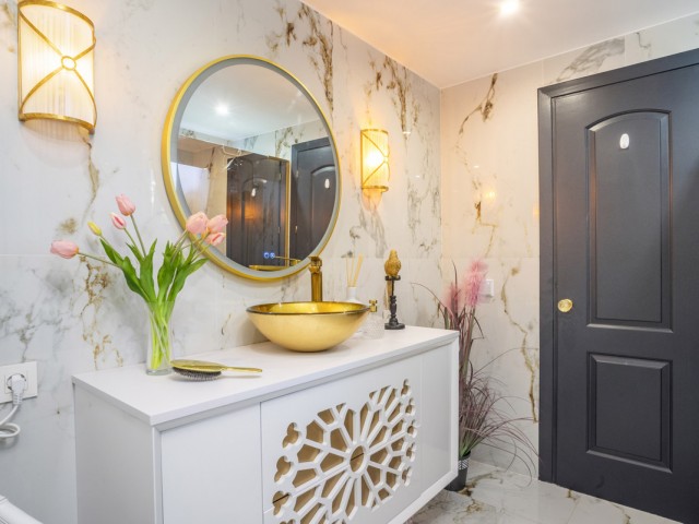 2 Slaapkamer Appartement in Estepona