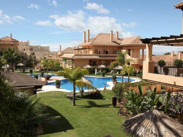 Huoneisto Aloha - R5133199