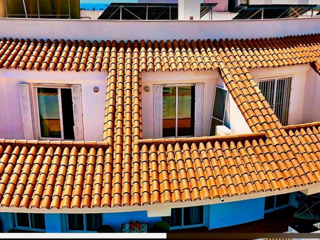 Penthouse avec 2 Chambres  à Fuengirola