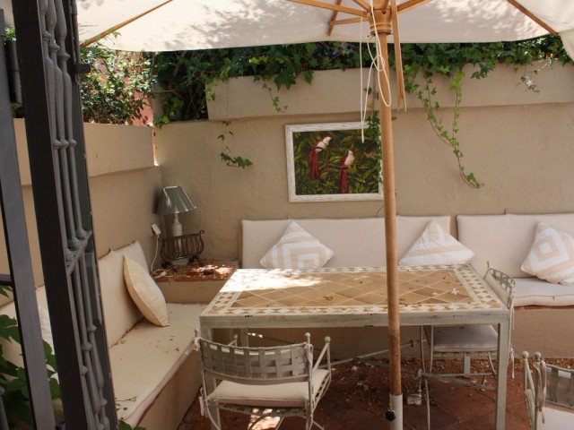 3 Schlafzimmer Reihenhaus in Guadalmina Baja
