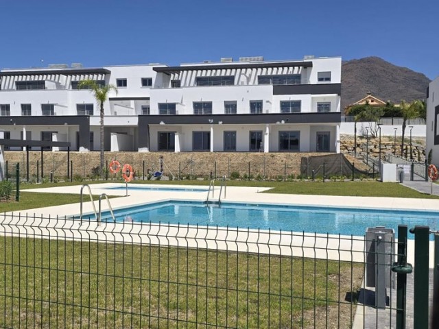 Appartement avec 2 Chambres  à Estepona