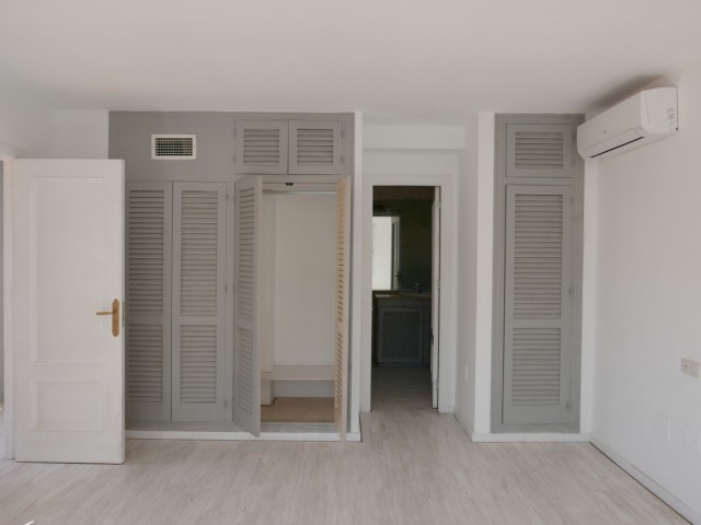 4 Schlafzimmer Villa in Nueva Andalucía