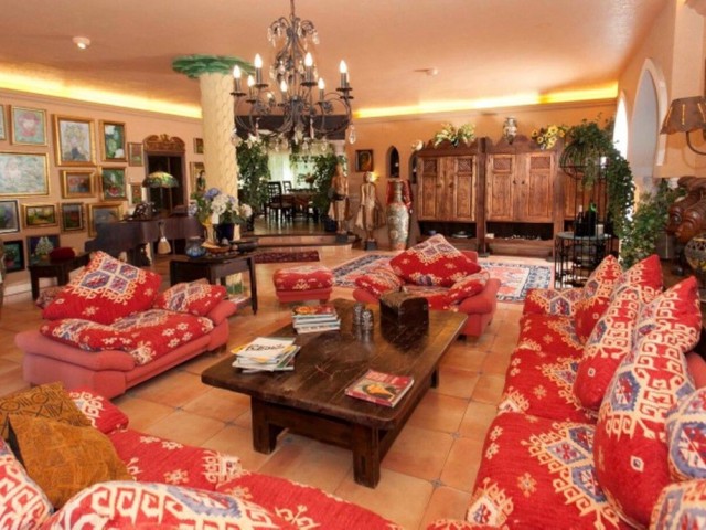 6 Bedrooms Villa in Cerros del Aguila
