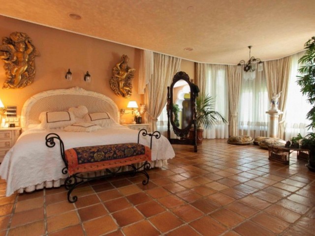 6 Bedrooms Villa in Cerros del Aguila