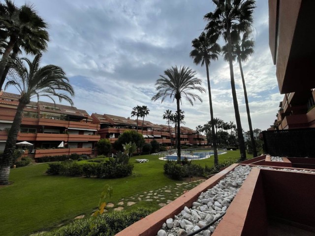 2 Schlafzimmer Apartment in Puerto Banús
