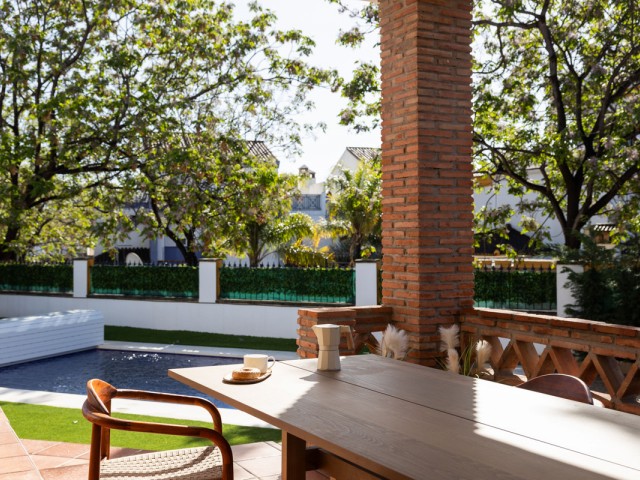 4 Schlafzimmer Villa in San Pedro de Alcántara