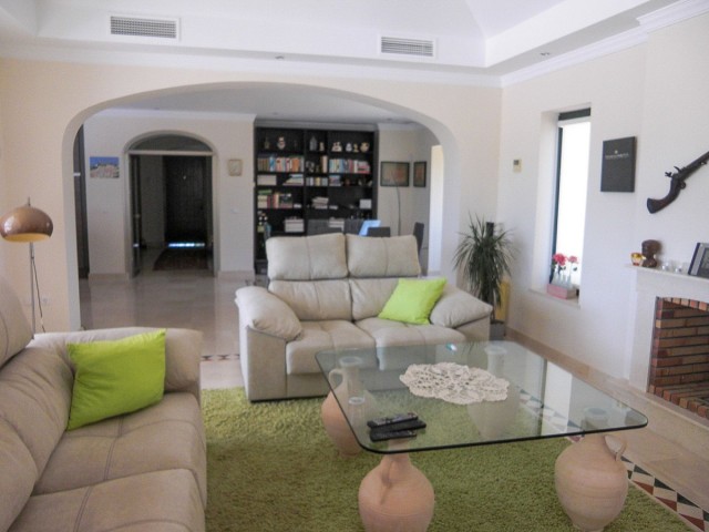 4 Bedrooms Villa in Arcos de la Frontera