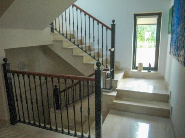 4 Bedrooms Villa in Arcos de la Frontera