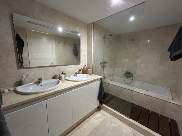3 Soveroms Leilighet i Manilva