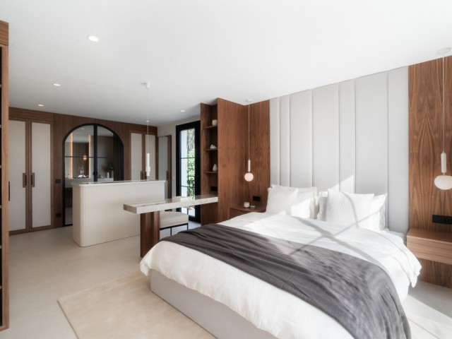 5 Schlafzimmer Villa in Nueva Andalucía