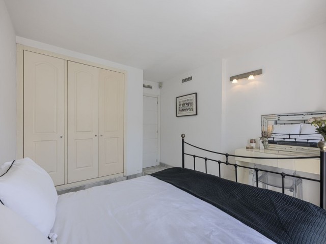 4 Schlafzimmer Reihenhaus in Nueva Andalucía