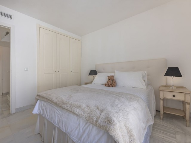 4 Schlafzimmer Reihenhaus in Nueva Andalucía