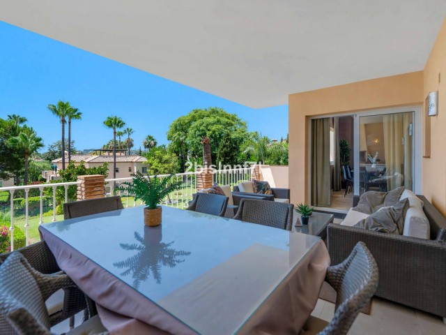 3 Schlafzimmer Apartment in Nueva Andalucía
