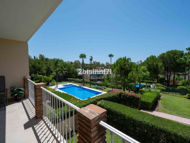 3 Schlafzimmer Apartment in Nueva Andalucía