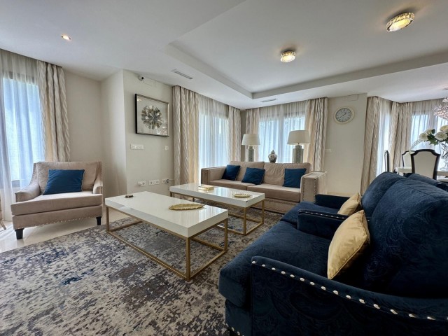 5 Soveroms Villa i Marbella