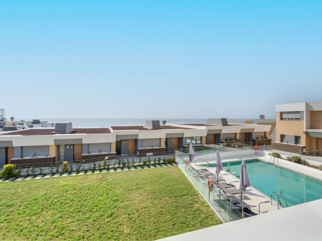 3 Slaapkamer Rijtjeshuis in El Chaparral