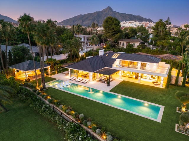 Villa, Las Brisas, R5130388