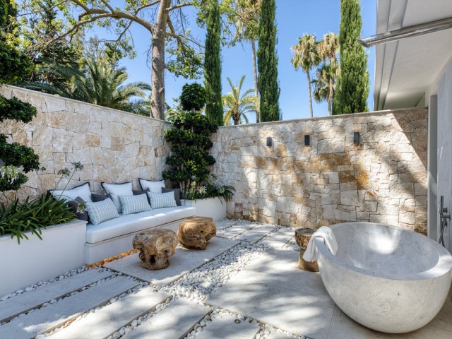 7 Schlafzimmer Villa in Las Brisas