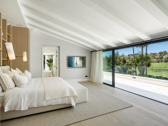 7 Schlafzimmer Villa in Las Brisas