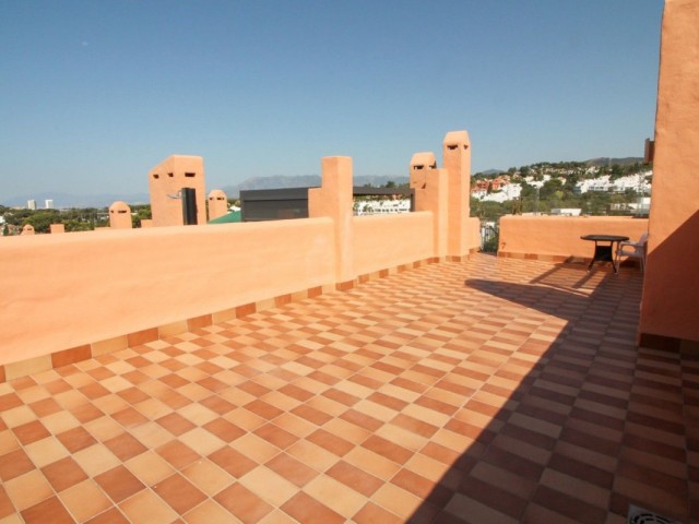 Radhus, Cabopino, R5131891