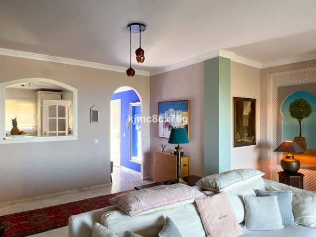 Penthouse in Calahonda