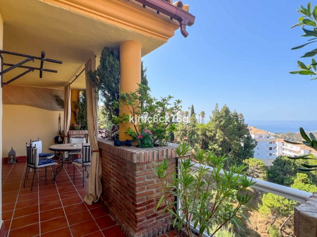 Penthouse in Calahonda