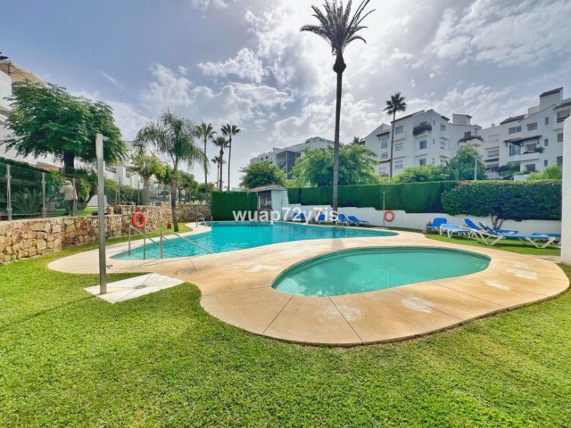Apartment, Costalita, R5134747