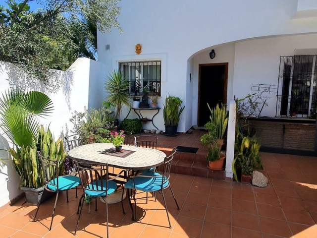 4 Bedrooms Townhouse in Fuengirola