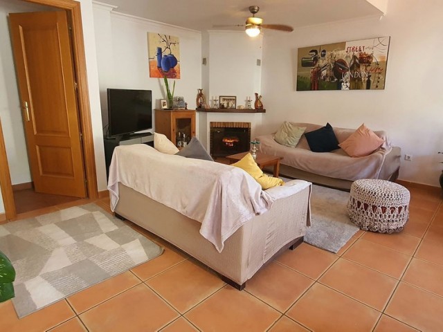 4 Bedrooms Townhouse in Fuengirola