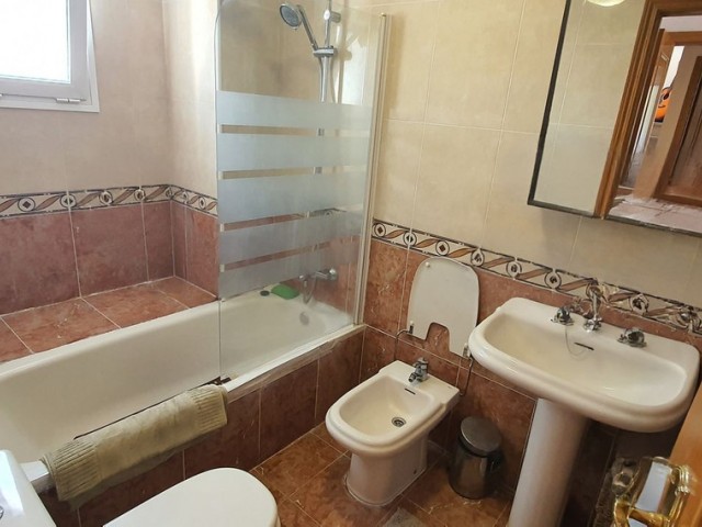 4 Bedrooms Townhouse in Fuengirola
