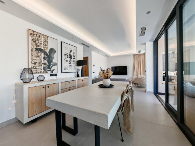 Villa avec 5 Chambres  à Estepona
