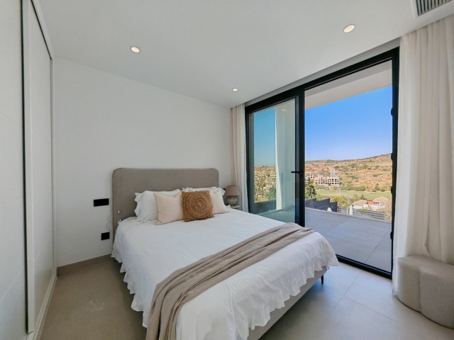 Villa avec 5 Chambres  à Estepona