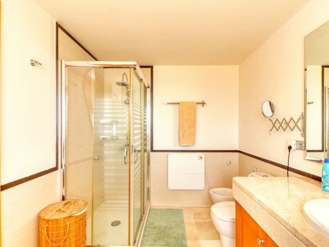 4 Bedrooms Townhouse in Manilva