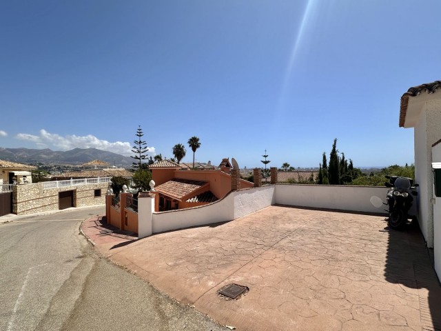 4 Schlafzimmer Villa in Cerros del Aguila