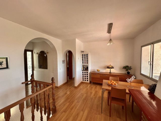 4 Schlafzimmer Villa in Cerros del Aguila