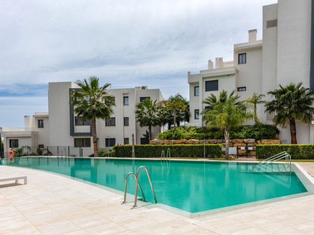 Appartement avec 3 Chambres  à Estepona