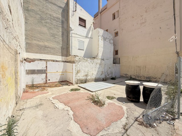 Grundstück, San Luis de Sabinillas, R5135404