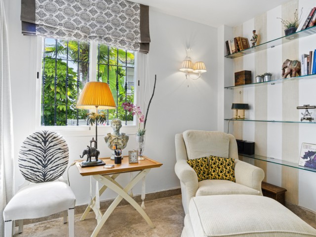 3 Slaapkamer Rijtjeshuis in Nueva Andalucía