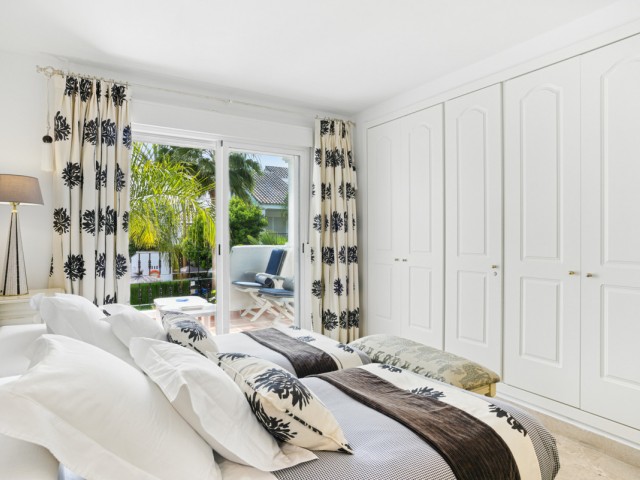 3 Schlafzimmer Reihenhaus in Nueva Andalucía