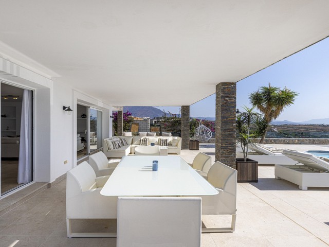 5 Sovrums Villa i Casares