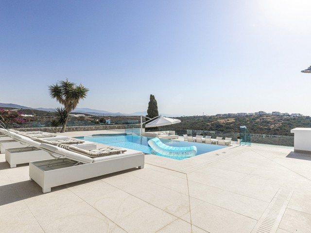 5 Sovrums Villa i Casares