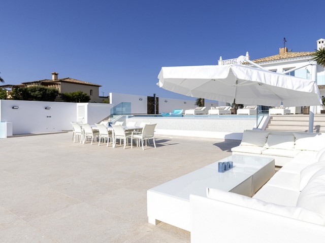 5 Sovrums Villa i Casares