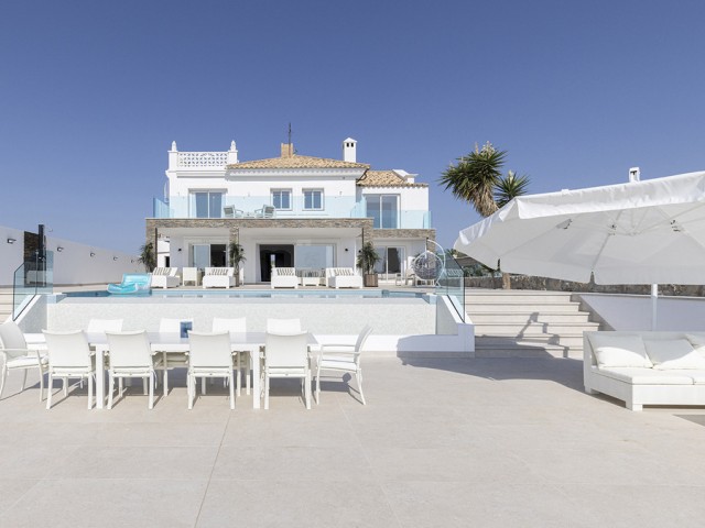 5 Sovrums Villa i Casares