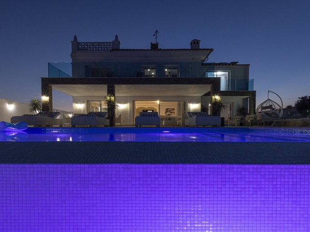 5 Sovrums Villa i Casares
