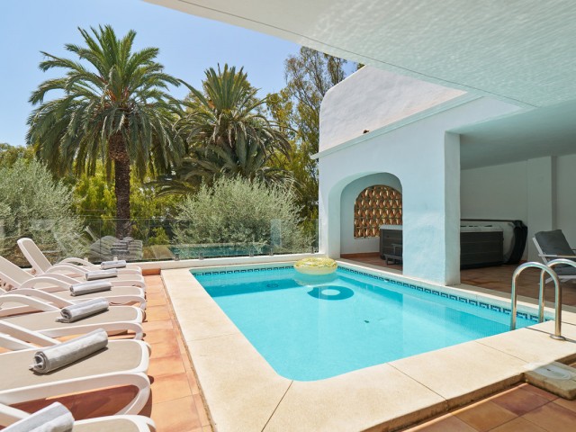 4 Bedrooms Villa in Torremuelle